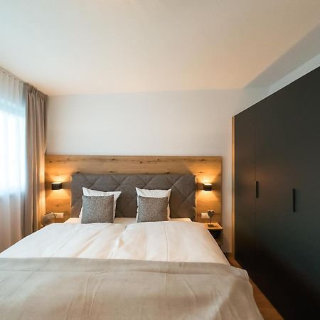 Alpenluxus Presents - Marias Zillertalblick With Roof Terrace, 3 Bedrooms & Parking Space シュリッタース エクステリア 写真